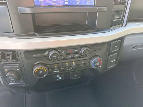Used 2025 Ford F250 XLT w/ 360-Degree Camera Package image 16