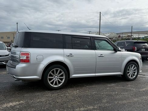 Used 2019 Ford Flex Limited AWD/4WD image 9