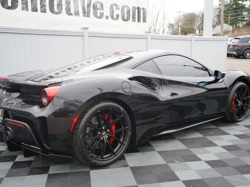 Used 2020 Ferrari 488 Pista Coupe image 5