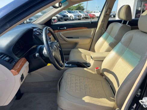 Used 2005 Acura TSX image 9