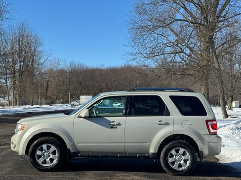 Used 2009 Ford Escape Limited image 10