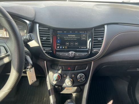 Used 2019 Chevrolet Trax LS w/ Tint and Cruise Package FWD image 12
