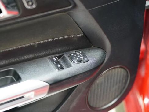 Used 2015 Ford Mustang GT RWD image 14