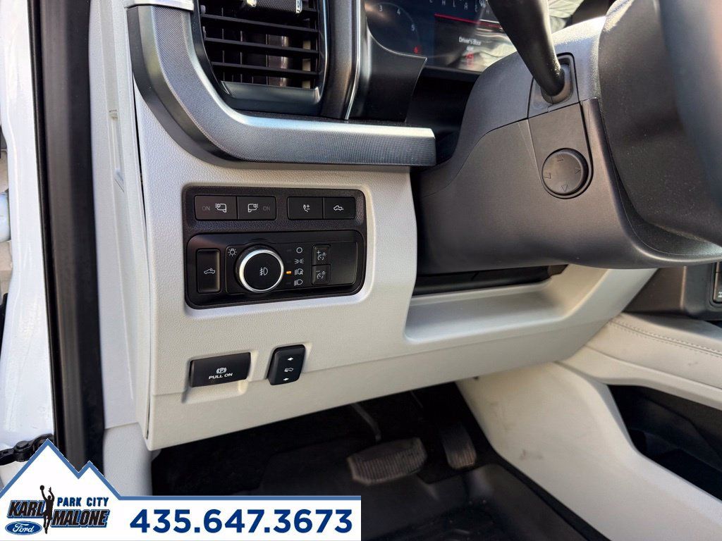 Used 2024 Ford F350 Limited w/ FX4 Off-Road Package AWD/4WD image 17
