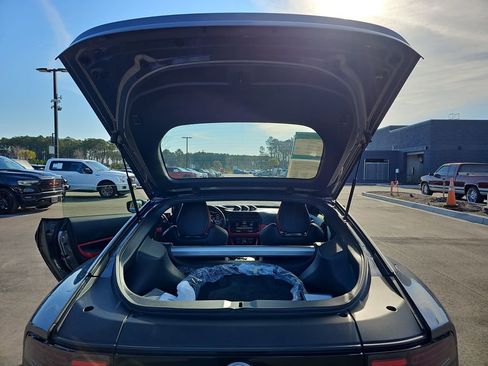 Used 2024 Nissan Z Performance w/ Floor Mat Package image 15