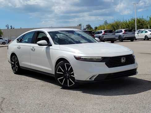 Used 2026 Honda Accord Touring image 2