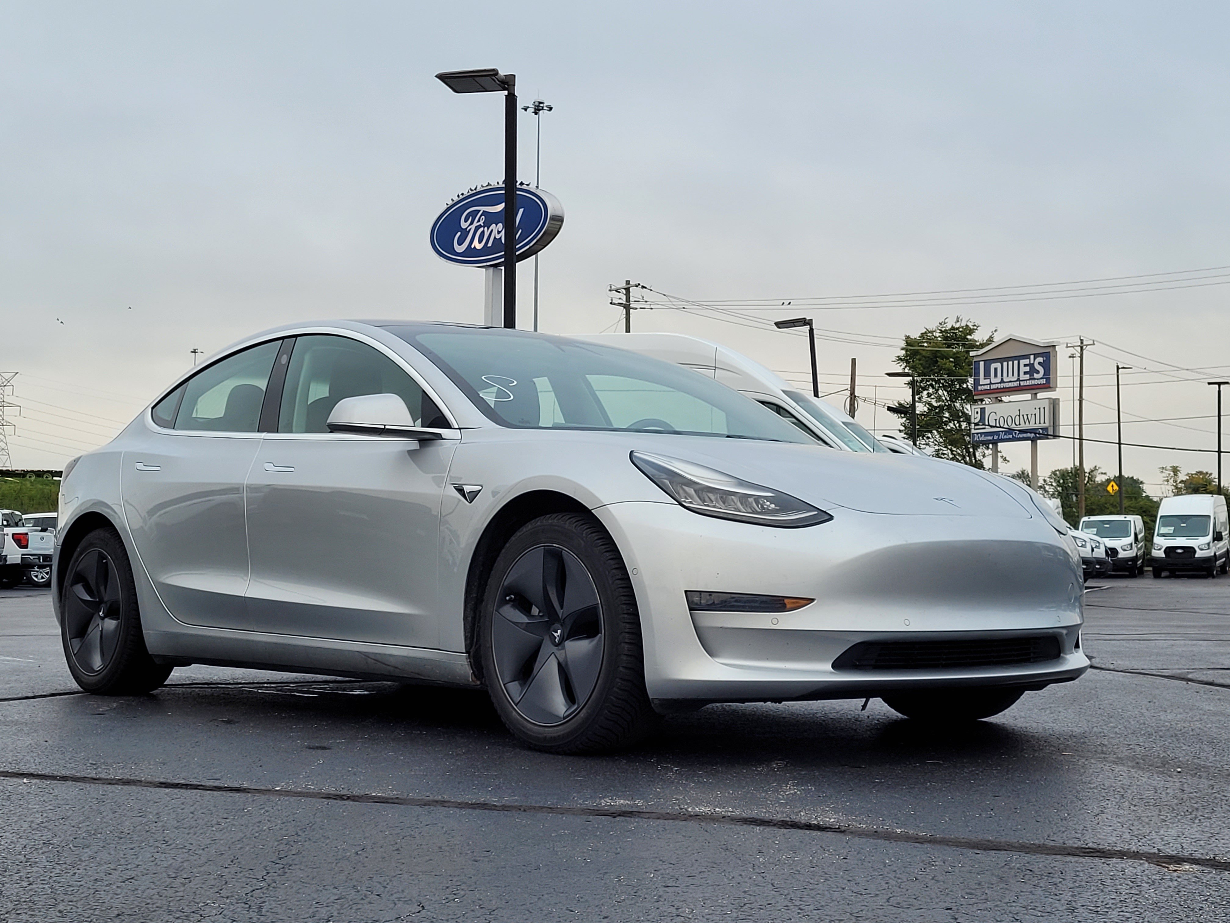 Used 2018 Tesla Model 3 Long Range AWD/4WD image 1