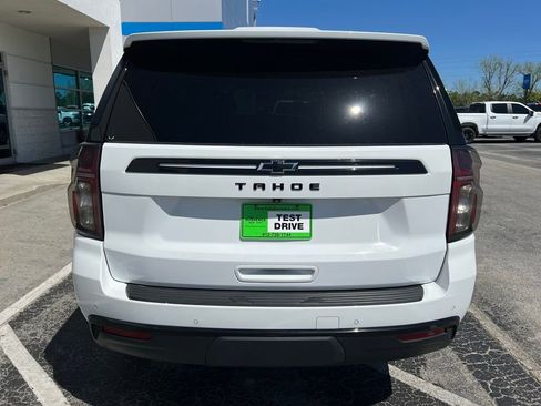Used 2023 Chevrolet Tahoe Z71 w/ Luxury Package AWD/4WD image 9