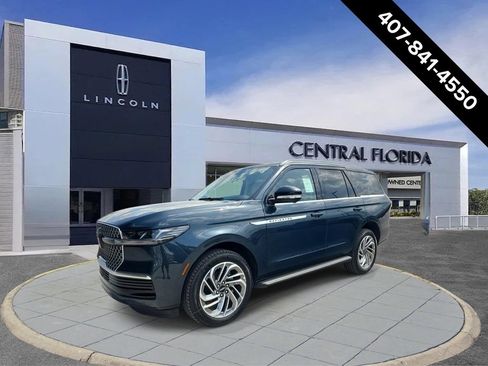 New 2026 Lincoln Navigator Premiere AWD/4WD image 7
