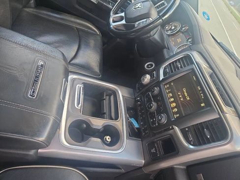 Used 2017 RAM 1500 Limited image 14