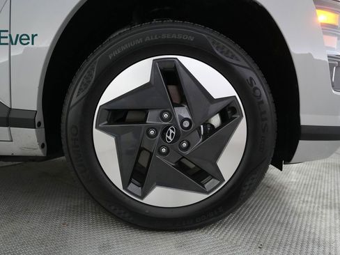 Used 2024 Hyundai Kona SEL FWD image 20