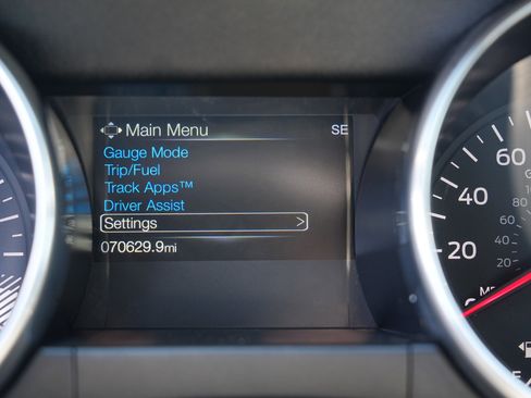 Used 2018 Ford Mustang GT Premium w/ GT Performance Package RWD image 25