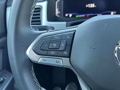 Certified 2023 Volkswagen Atlas Cross Sport SEL image 19