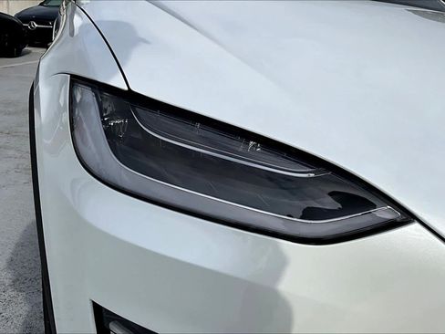 Used 2022 Tesla Model X Plaid AWD/4WD image 26