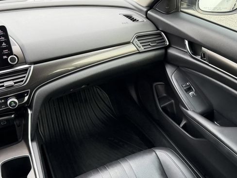 Used 2022 Honda Accord Sport Special Edition image 16