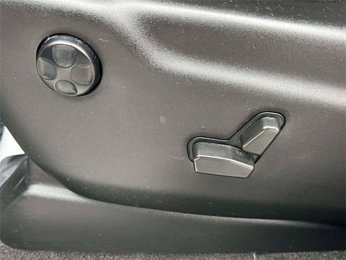 Certified 2022 Dodge Durango GT image 23