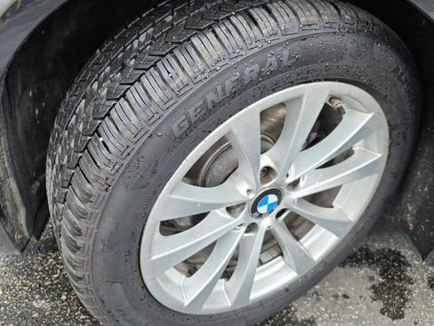 Used 2017 BMW 320i xDrive Sedan AWD/4WD image 15