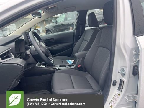 Used 2025 Toyota Corolla LE image 10