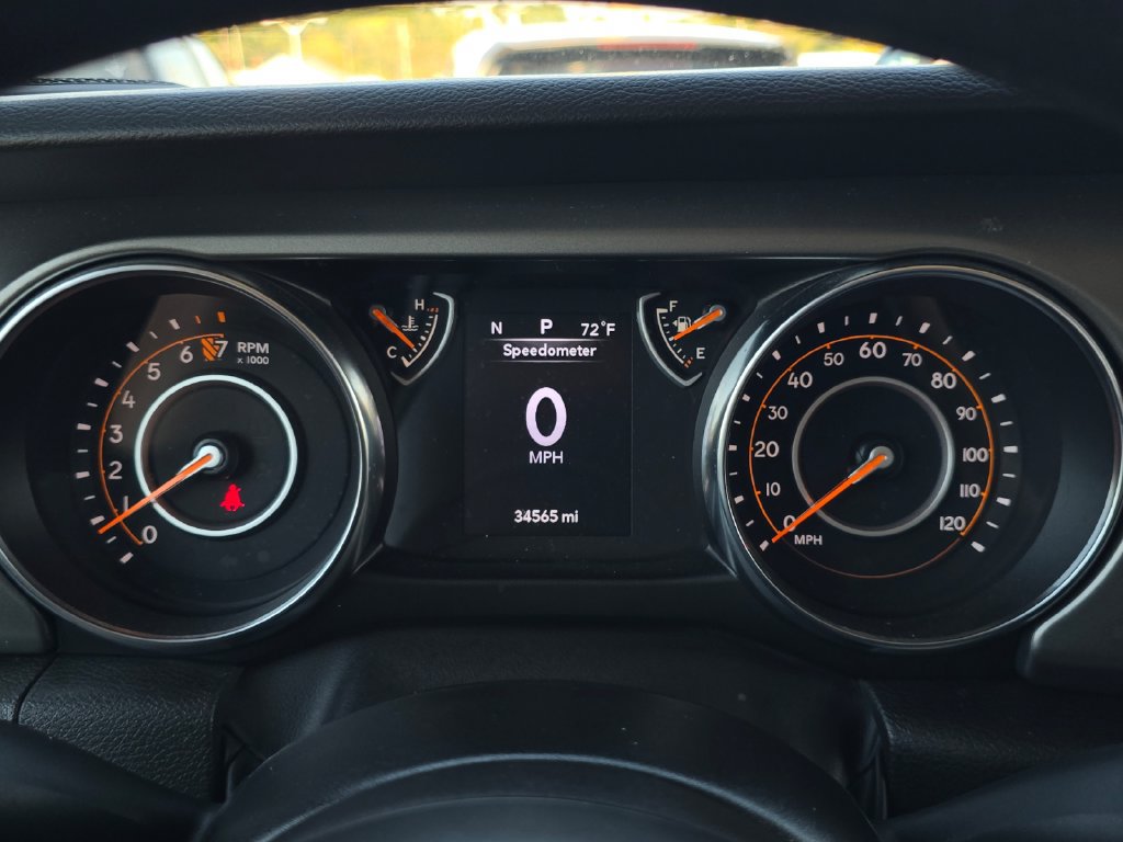 Used 2022 Jeep Gladiator Sport AWD/4WD image 13