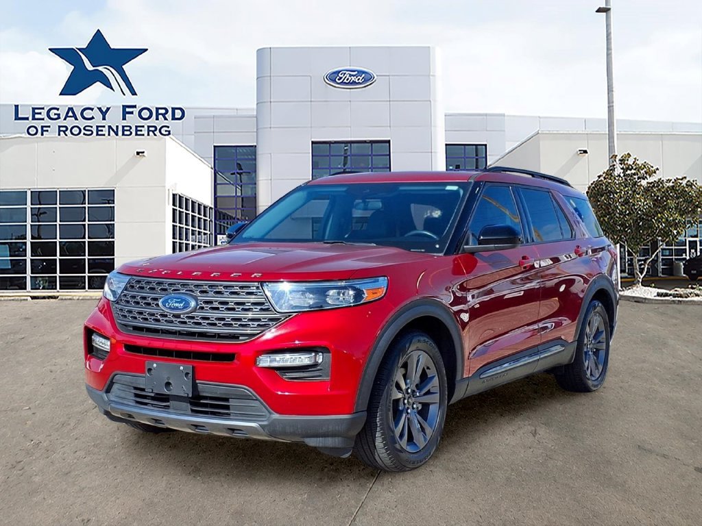 Used 2023 Ford Explorer XLT w/ Equipment Group 202A RWD image 1