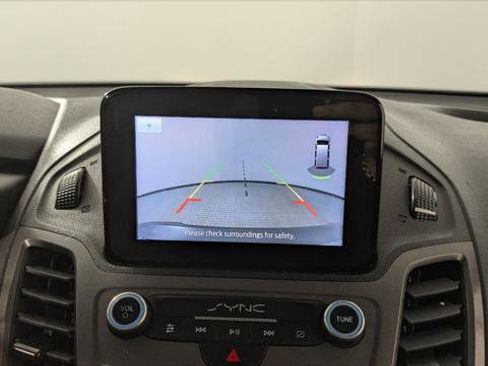Used 2022 Ford Transit Connect XL image 21