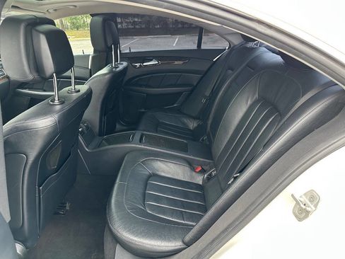 Used 2015 Mercedes-Benz CLS 400 image 21