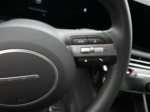 New 2026 Hyundai Tucson SEL image 18