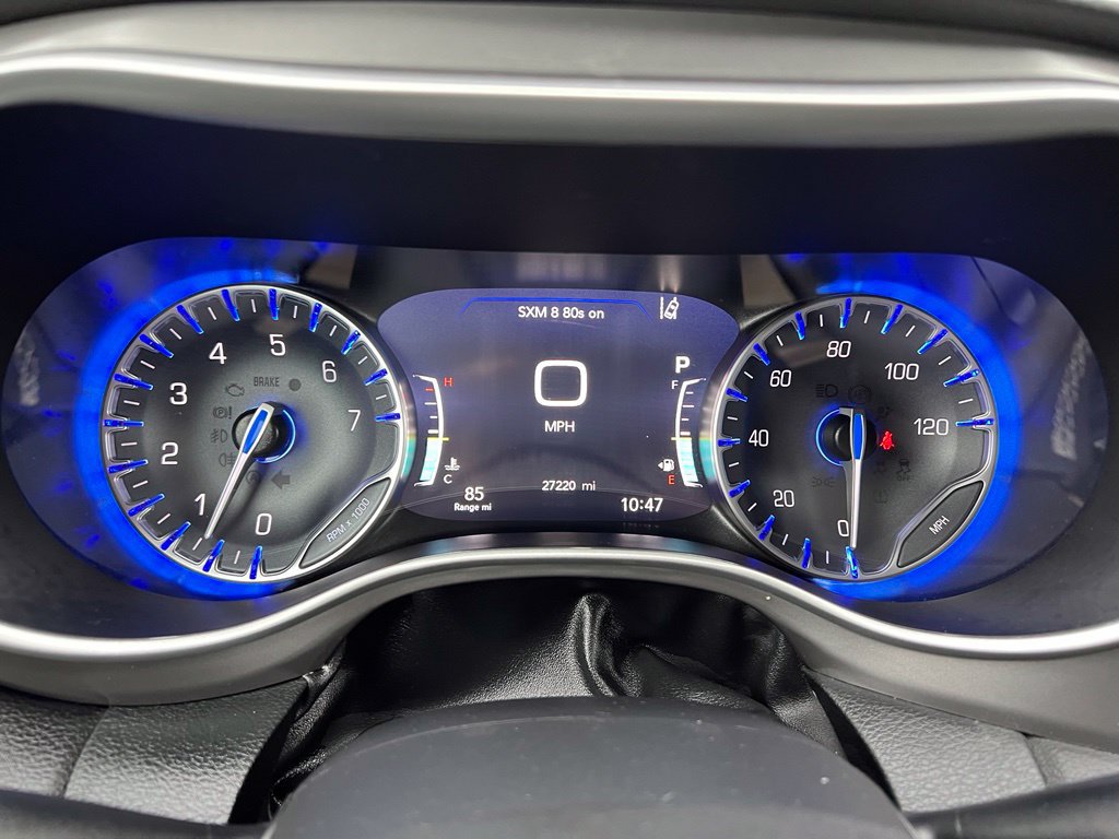 Used 2025 Chrysler Pacifica Select FWD image 33