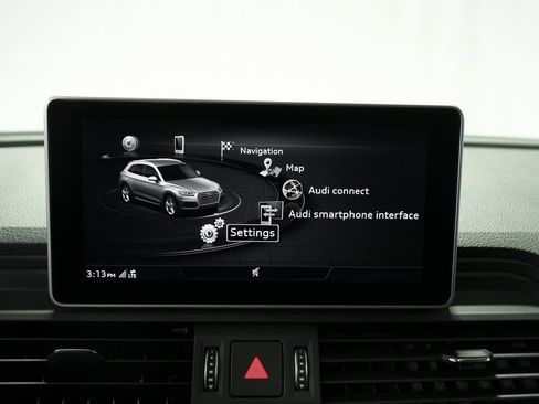 Used 2020 Audi Q5 2.0T Premium Plus w/ Premium Plus Package image 29