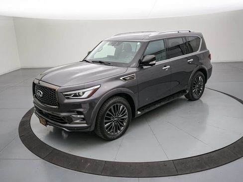 Used 2024 INFINITI QX80 Sensory AWD/4WD image 8