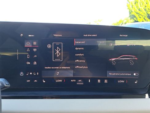 Certified 2025 Audi Q6 e-tron Premium w/ Convenience Package image 24