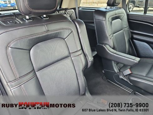 Used 2024 Lincoln Aviator Reserve AWD/4WD image 33