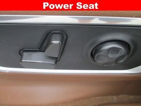 Used 2021 RAM 1500 Laramie image 27