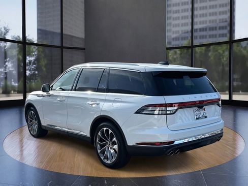 Used 2025 Lincoln Aviator Reserve image 5