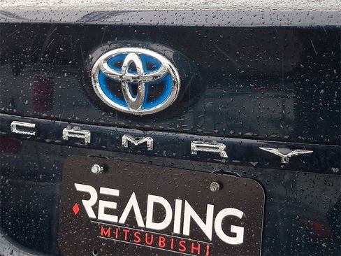 Used 2018 Toyota Camry XLE image 31