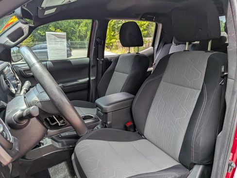 Used 2023 Toyota Tacoma TRD Sport RWD image 11