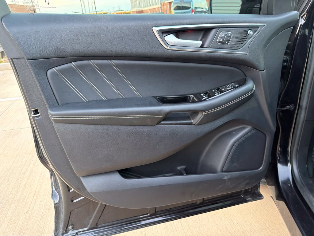 Used 2020 Ford Edge ST w/ Equipment Group 401A AWD/4WD image 28