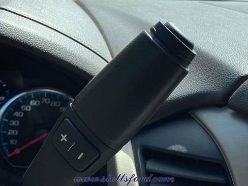 Used 2017 GMC Yukon XL Denali w/ Open Road Package AWD/4WD image 26