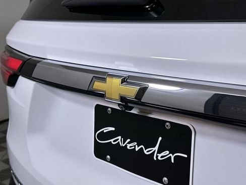 Used 2023 Chevrolet Traverse LT FWD image 31