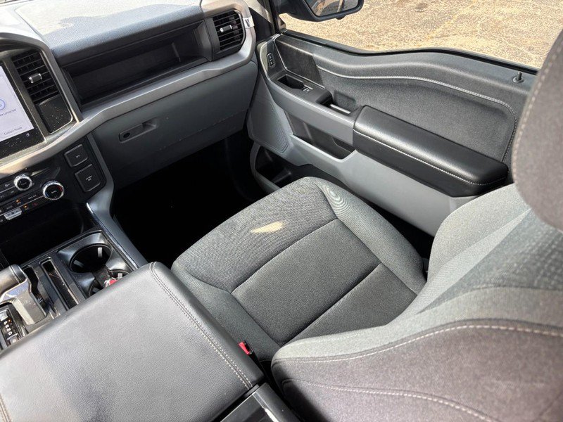 Used 2025 Ford F150 Lightning XLT AWD/4WD image 15