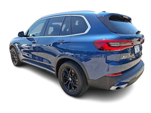 Used 2020 BMW X5 xDrive40i w/ Convenience Package AWD/4WD image 4