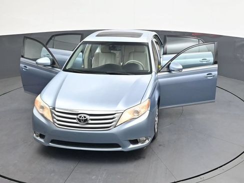 Used 2011 Toyota Avalon FWD image 40