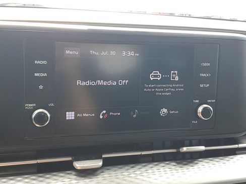 Used 2022 Kia Carnival LX FWD image 27