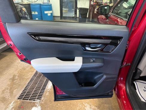 Used 2024 Honda CR-V EX-L image 23