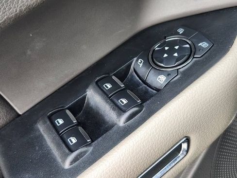 Used 2020 Ford Expedition XLT w/ Equipment Group 202A RWD image 22