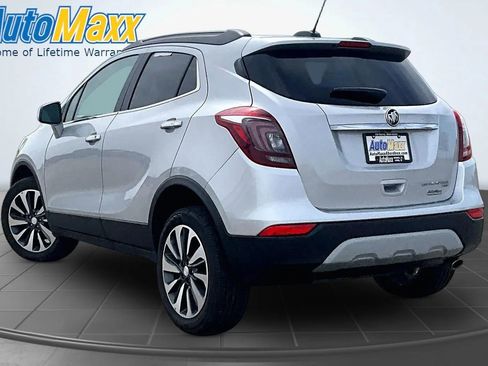 Used 2021 Buick Encore Preferred AWD/4WD image 7