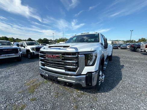 New 2026 GMC Sierra 3500 SLT w/ SLT Premium Package AWD/4WD image 31