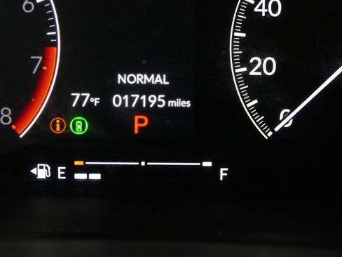 Used 2024 Honda Civic Sport image 12