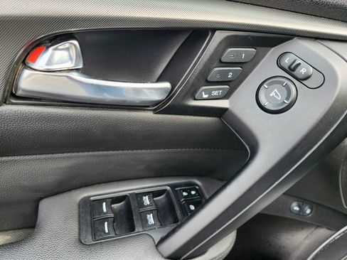 Used 2013 Acura TL image 16