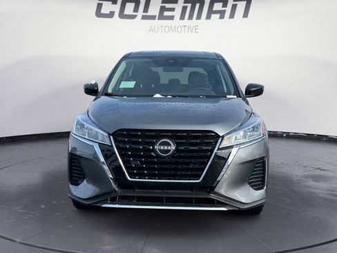 New 2025 Nissan Kicks S image 8